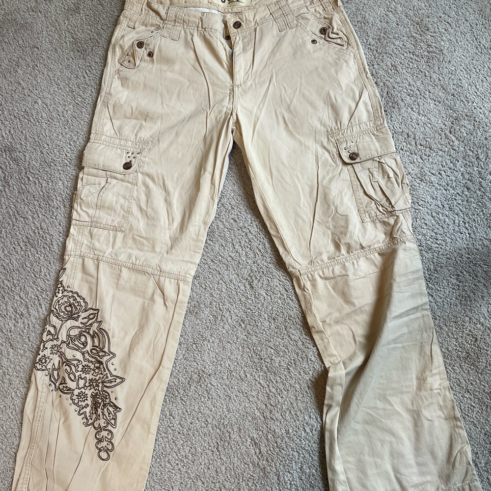 2000’s embroidered pants